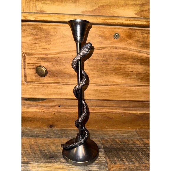 Metal Snake Taper Candle Holder - Picture 1 of 12